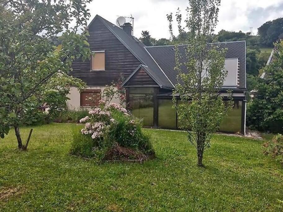 Maison A Louer Besse-et-Saint-Anastaise Extérieur photo