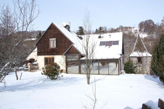 Maison A Louer Besse-et-Saint-Anastaise Extérieur photo