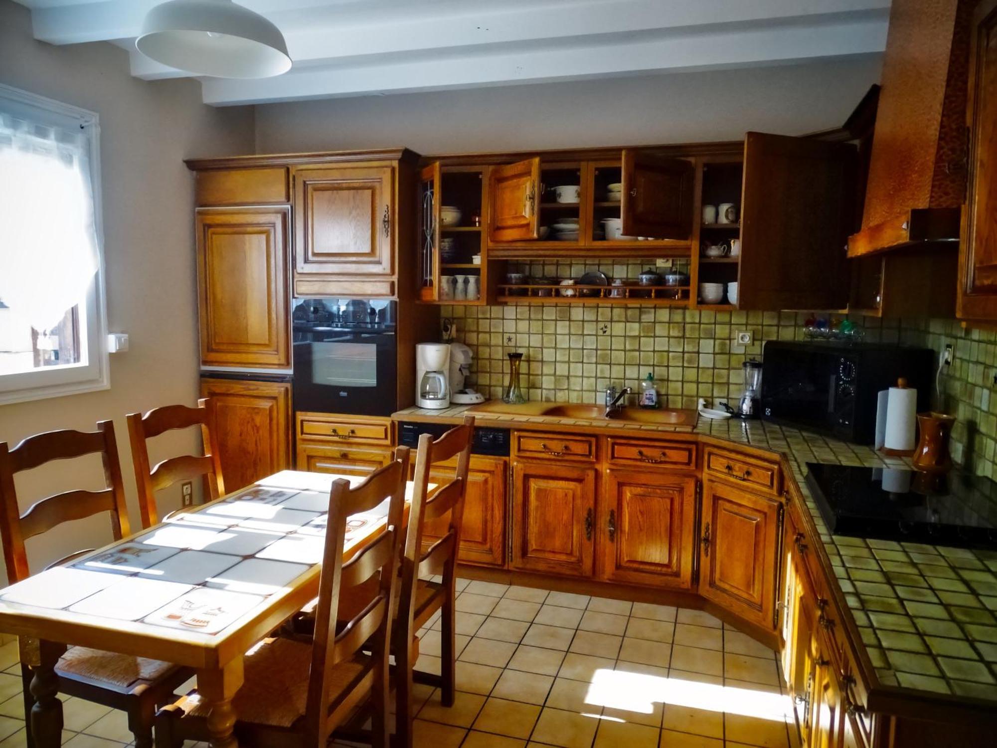 Maison A Louer Besse-et-Saint-Anastaise Extérieur photo